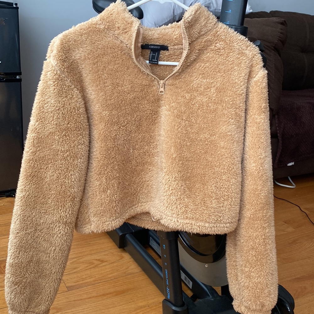 Forever 21 Women’s Sherpa Hoodie Size S